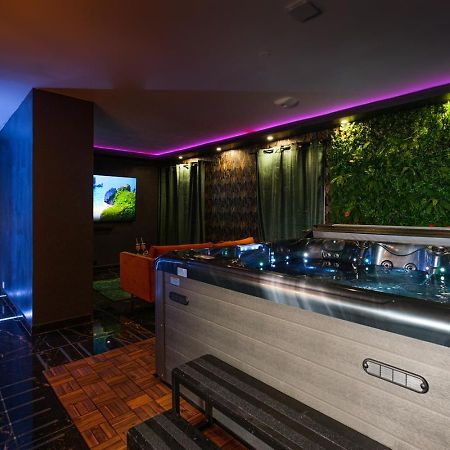 L Escale Jacuzzi Et Sauna Évreux Exterior foto